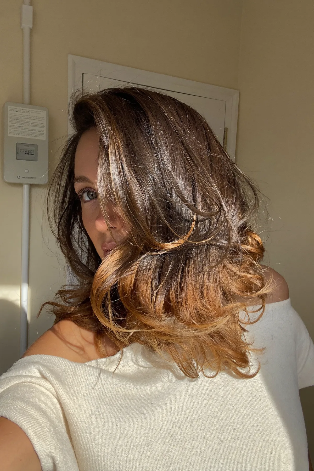Caramel Bronde Balayage Collarbone-Length Lob with Waves