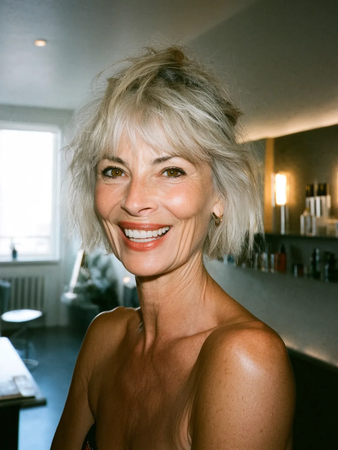 Short Air-Dried Silver Frost Wavy Bob